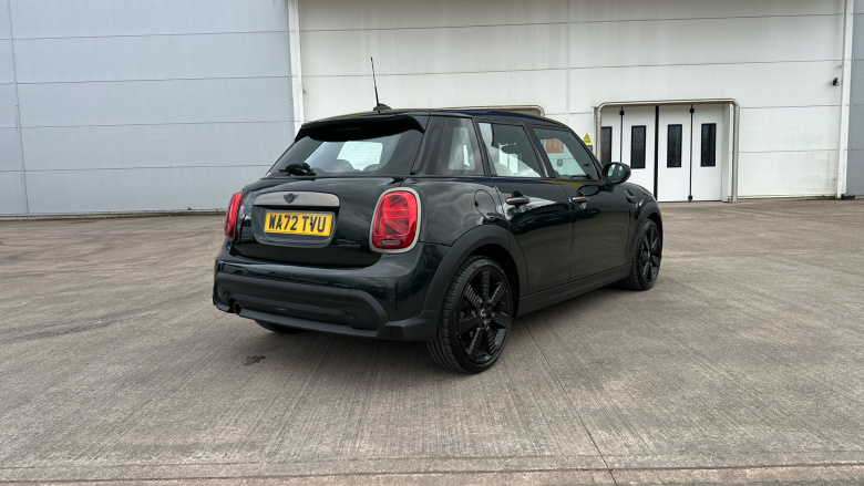 MINI Hatchback 1.5 Cooper Resolute Edition Premium 5dr Auto Petrol Hatchback